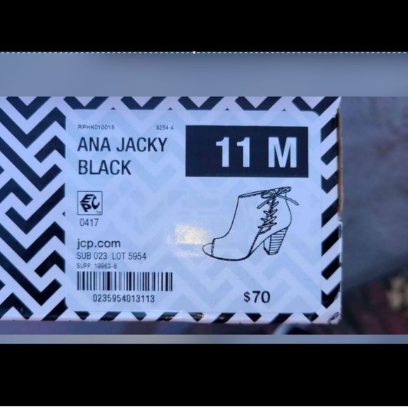 Size 11 ANA Jacky black block heel open toe booties - Picture 4 of 4